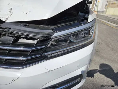 2018 Volkswagen Passat 1VWZZZA3ZJC051800 VIN:1VWZZZA3ZJC051800