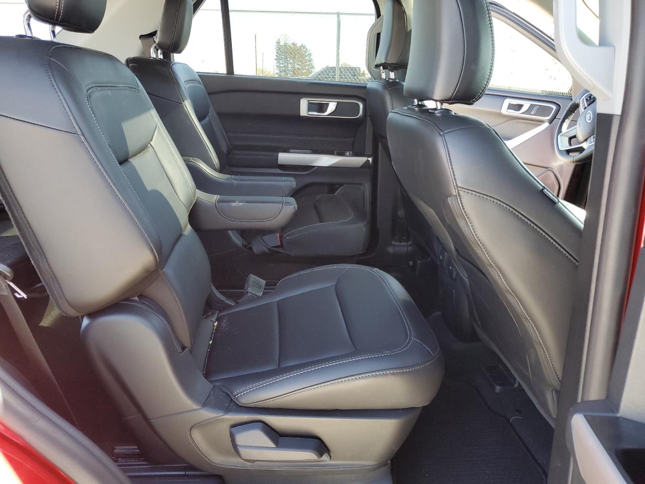 2023 FORD EXPLORER XLT VIN:1FMSK8DH7PGB08744