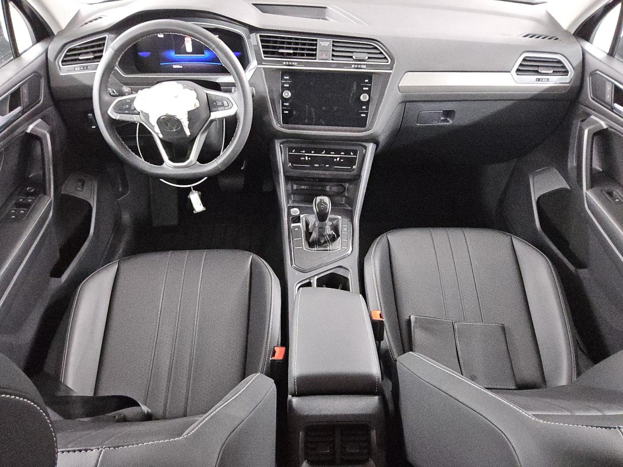 2024 VOLKSWAGEN TIGUAN SE VIN:3VV3B7AX2RM125086