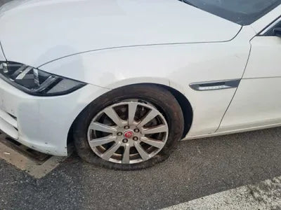 2016 Jaguar XE 385KMSAJAB4BN0GA9 VIN:385KMSAJAB4BN0GA9