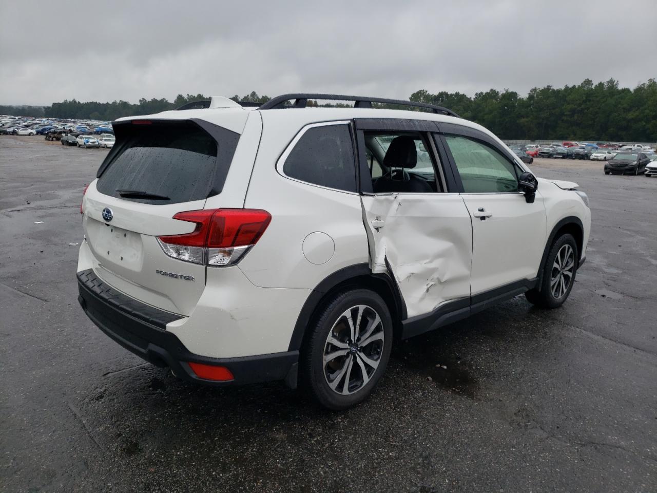 2023 SUBARU FORESTER LIMITED VIN:JF2SKAPC3PH462462