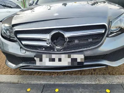 2017 Mercedes-Benz E 220 VIN: