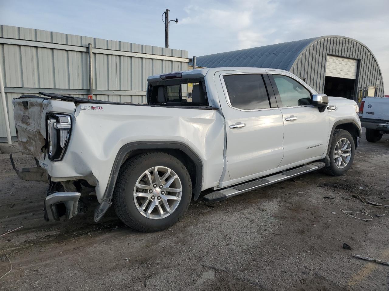 2022 GMC SIERRA LIMITED K1500 SLT VIN:3GTU9DET8NG214769