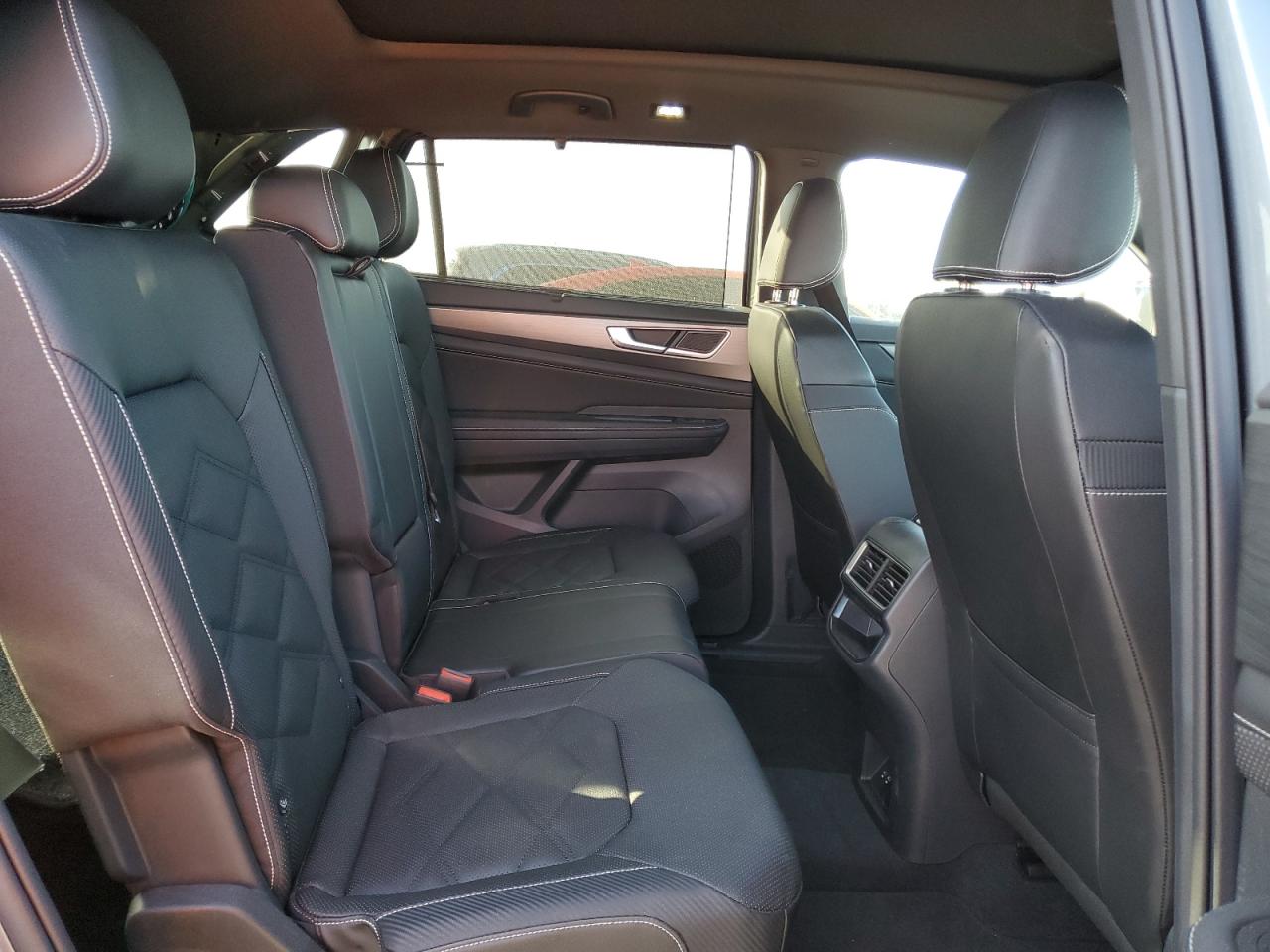 2024 VOLKSWAGEN ATLAS CROSS SPORT SE VIN:1V2JE2CA2RC256740
