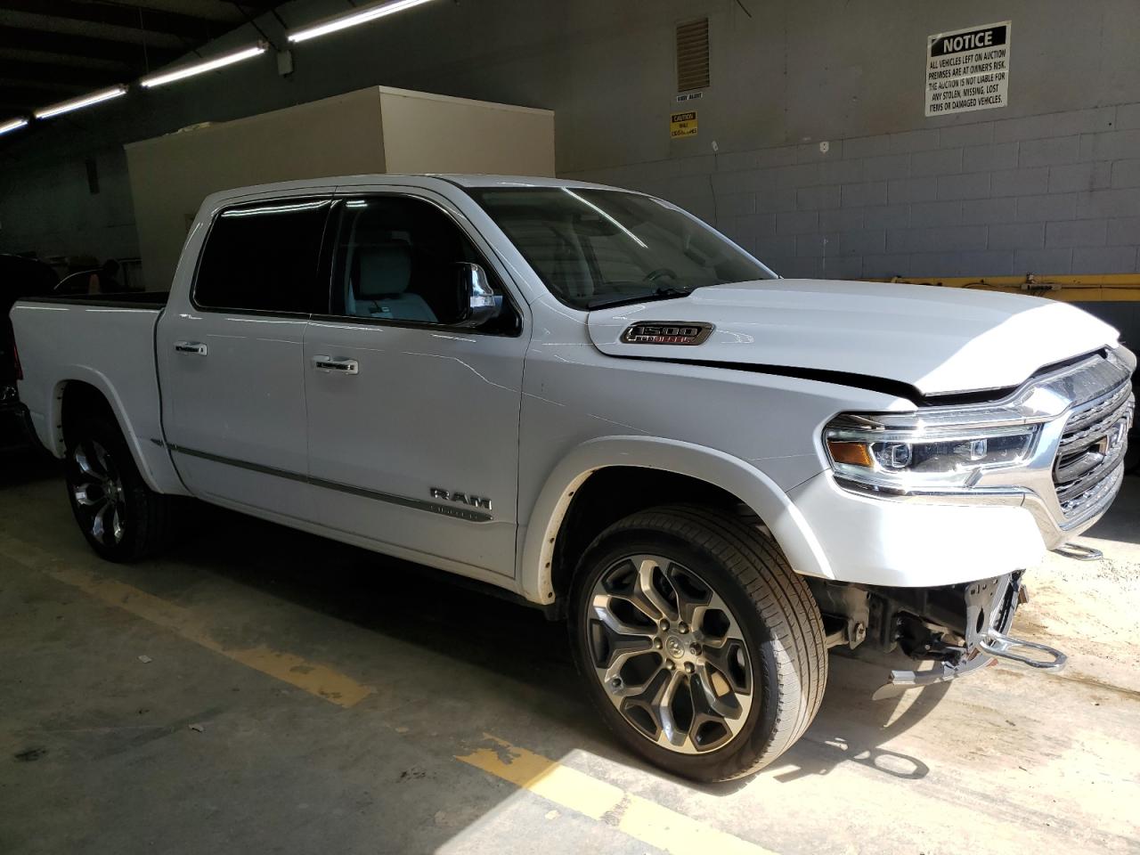 2022 RAM 1500 LIMITED VIN:1C6SRFHM4NN365906