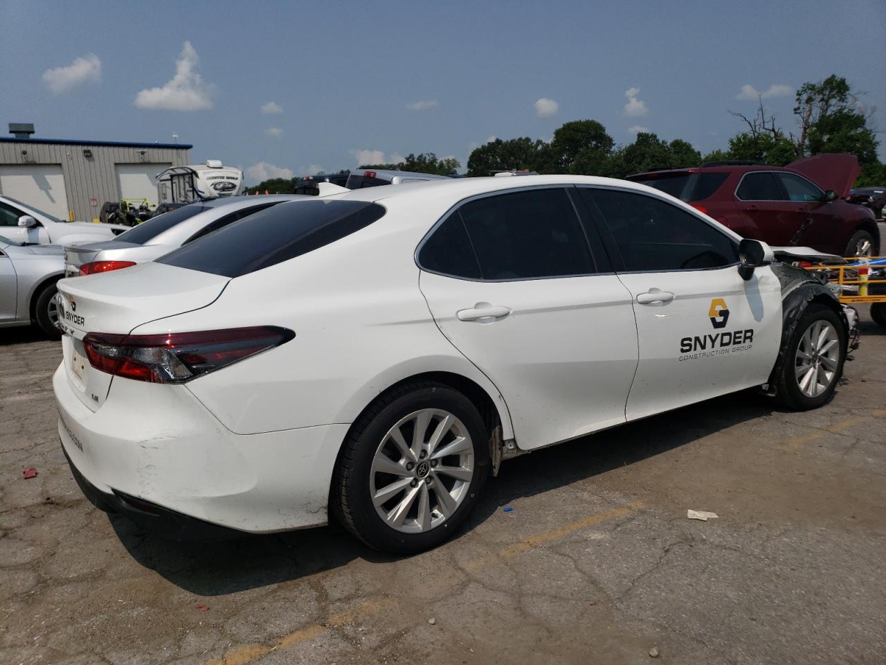 2022 TOYOTA CAMRY LE VIN:4T1C11AK7NU643957