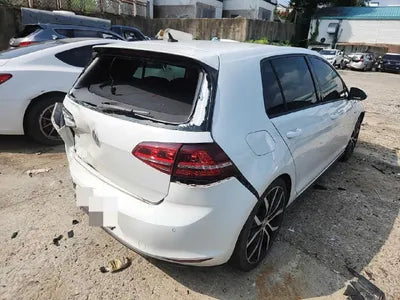2016 Volkswagen Golf VIN: