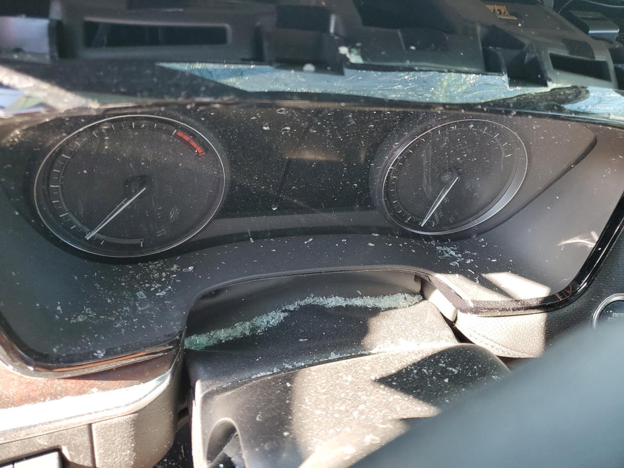 2024 CADILLAC XT5 PREMIUM LUXURY VIN:1GYKNCRS5RZ739383