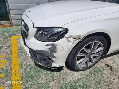 2019 Mercedes-Benz E 300 VIN: