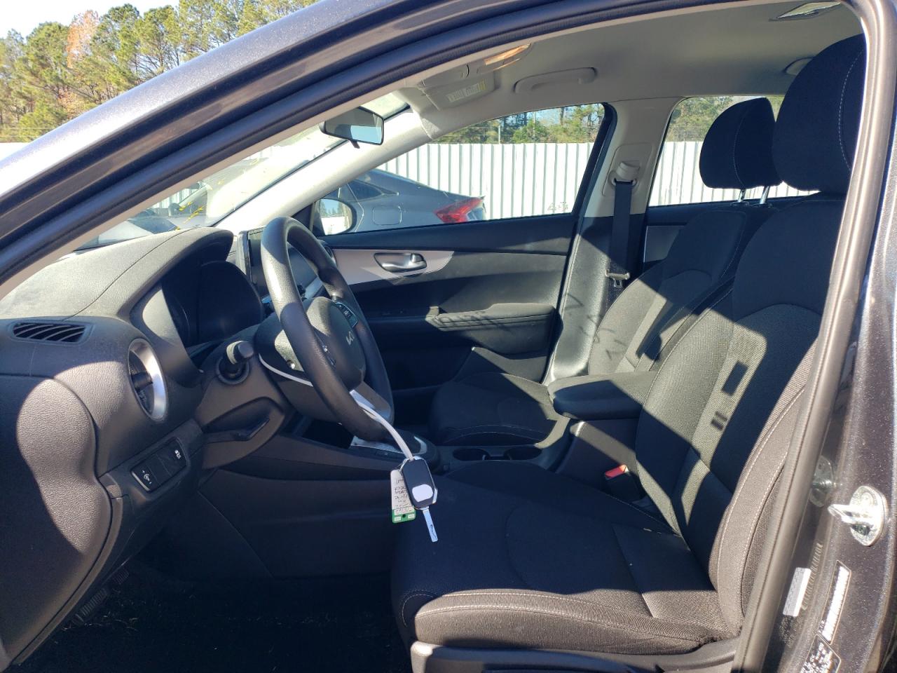 2022 KIA FORTE FE VIN:3KPF24AD5NE458015