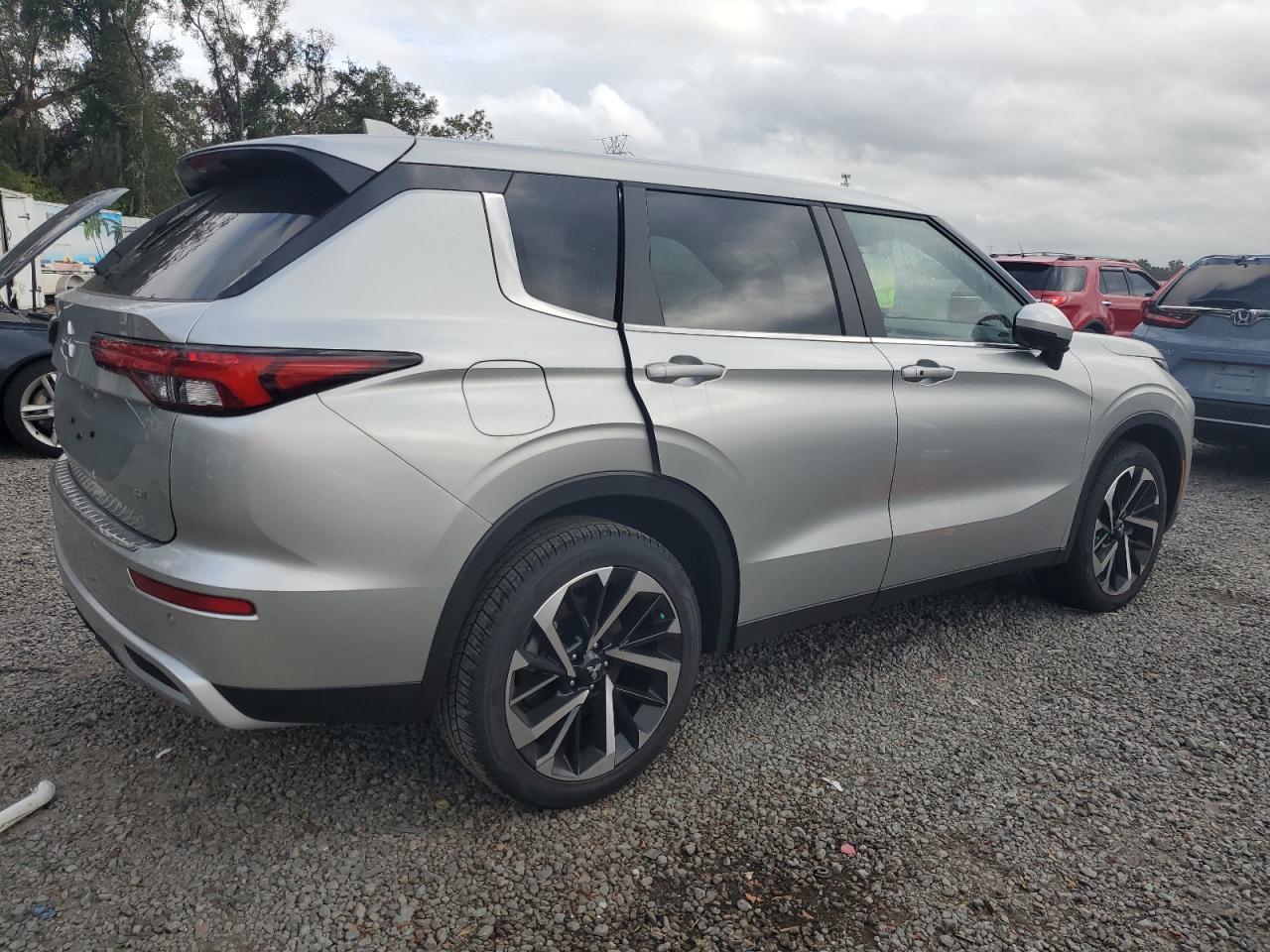 2024 MITSUBISHI OUTLANDER SE VIN:JA4J3VA87RZ040754