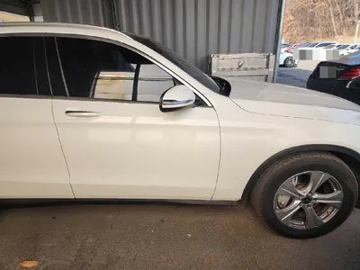 2017 Mercedes-Benz GLC 220 VIN: