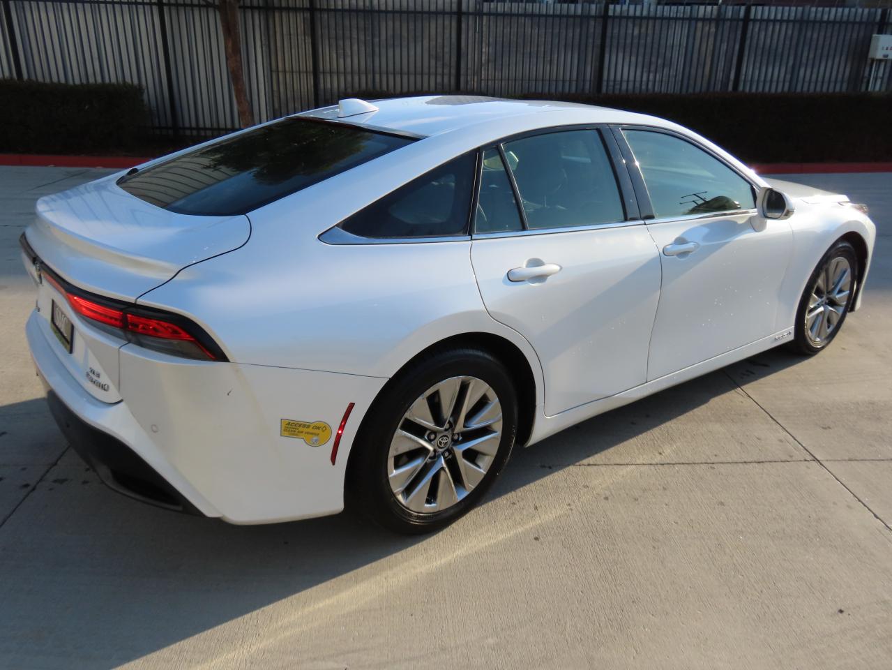 2022 TOYOTA MIRAI LE VIN:JTDAAAAA9NA003964