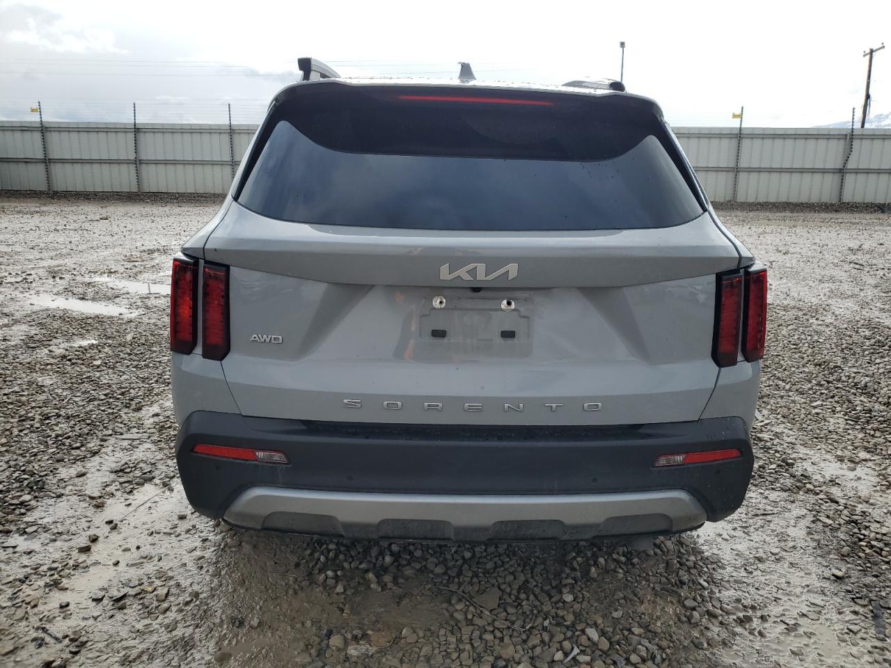 2022 KIA SORENTO EX VIN:5XYRHDLF9NG108285