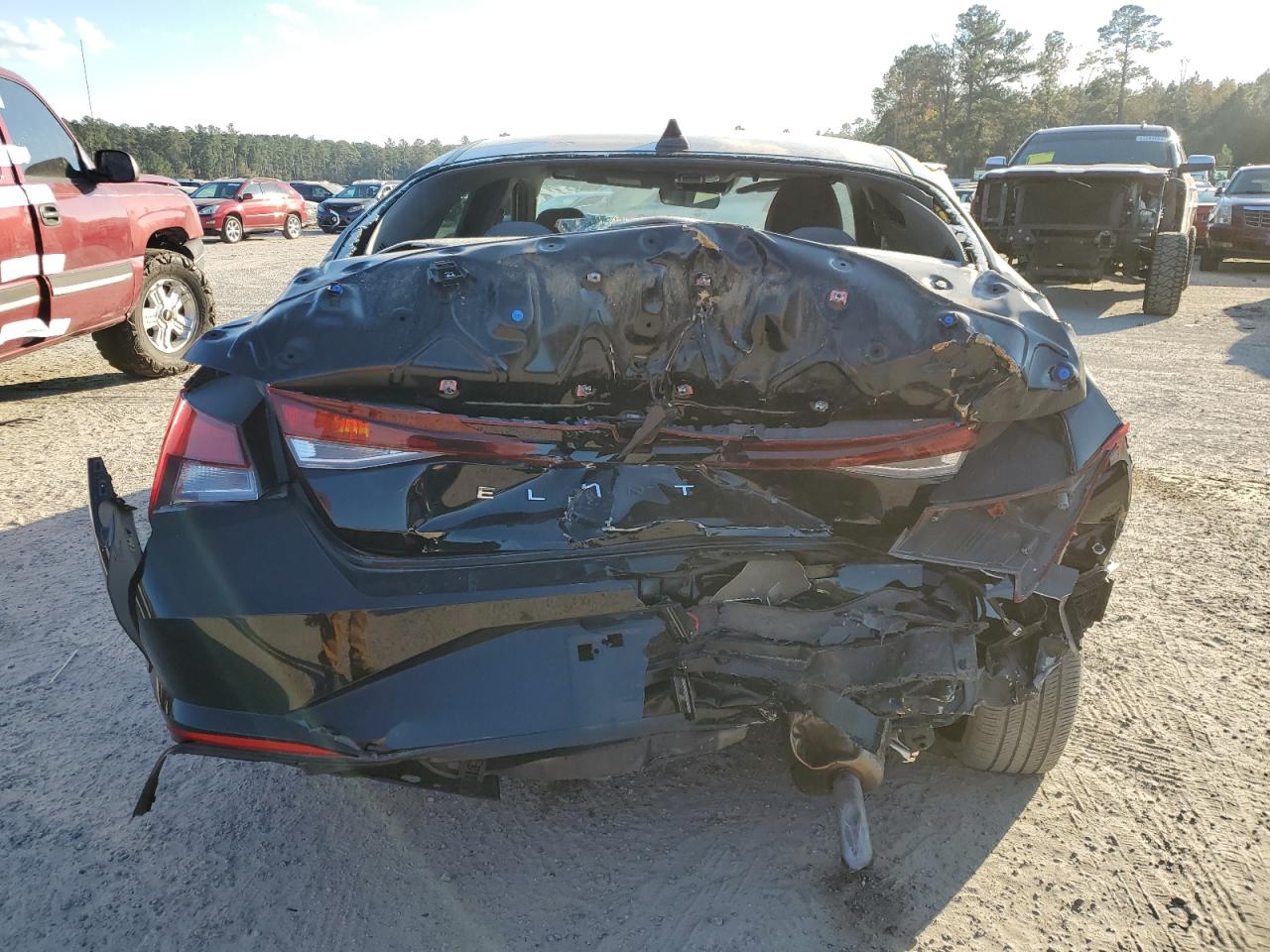 2023 HYUNDAI ELANTRA SEL VIN:KMHLM4AG1PU462697