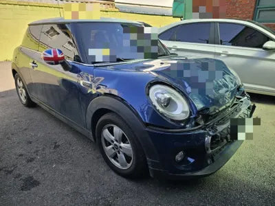 2016 MINI Cooper VIN: