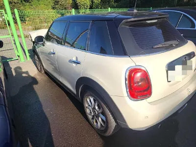 2015 MINI Cooper VIN: