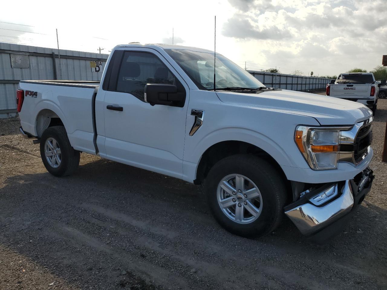 2022 FORD F150  VIN:1FTMF1E58NKE13404