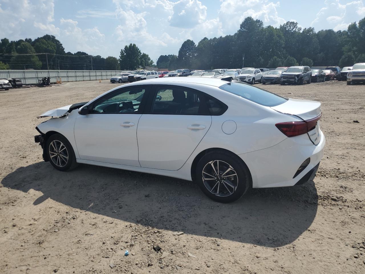 2023 KIA FORTE LX VIN:3KPF24AD2PE655775