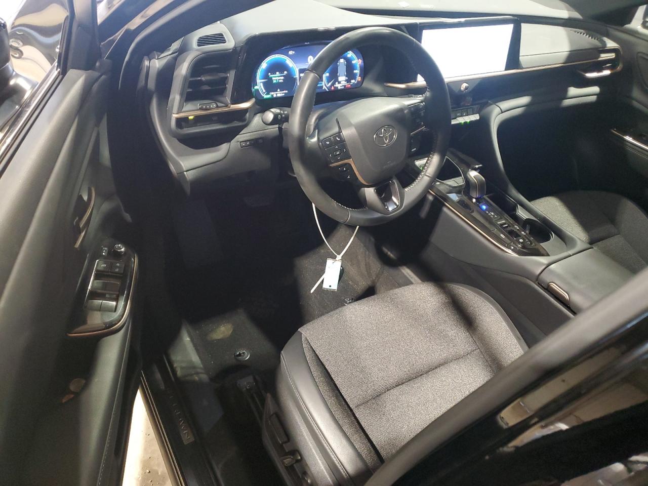 2024 TOYOTA CROWN XLE VIN:JTDAAAAF1R3025558