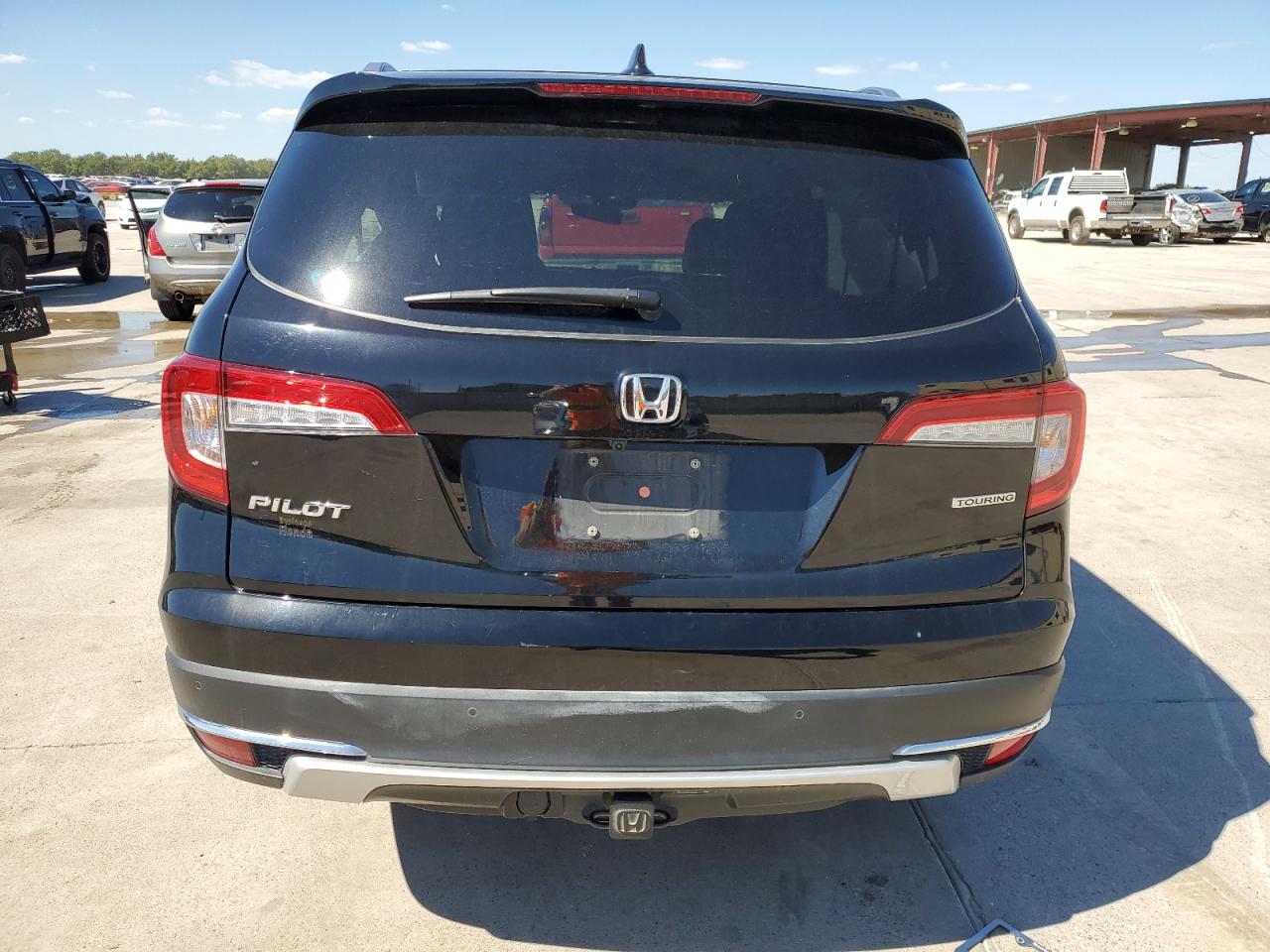 2022 HONDA PILOT TOURING VIN:5FNYF5H6XNB027013