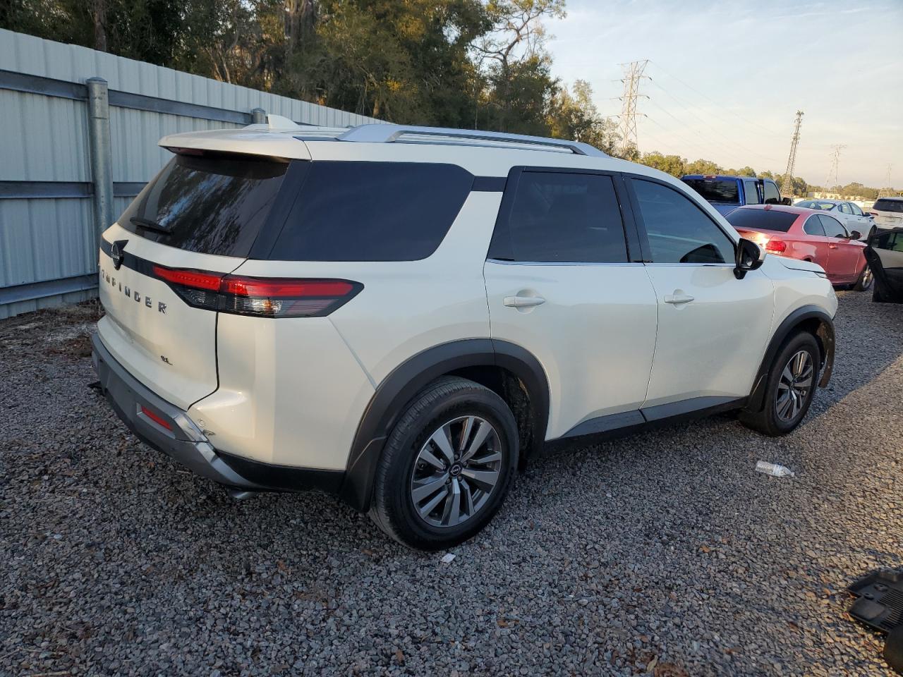 2024 NISSAN PATHFINDER SL VIN:5N1DR3CA5RC213157