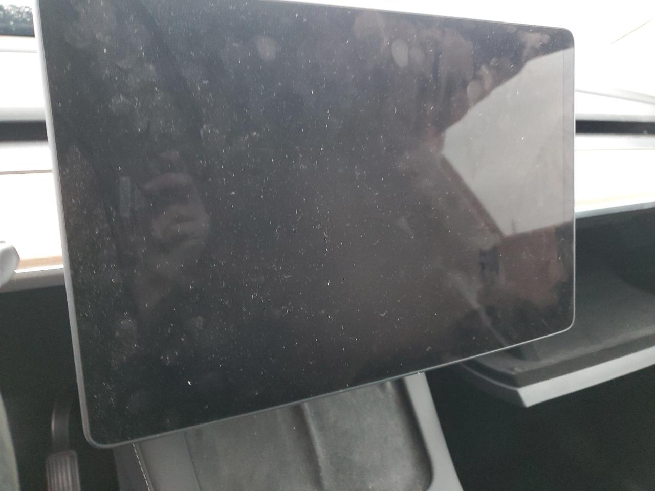 2023 TESLA MODEL Y  VIN:7SAYGDEE0PF962033
