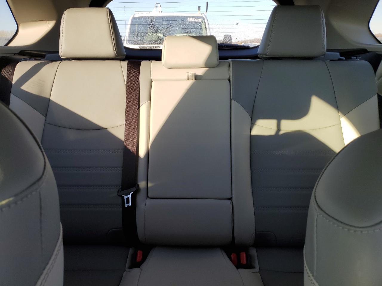 2024 TOYOTA RAV4 XLE PREMIUM VIN:JTMB6RFV4RD138676