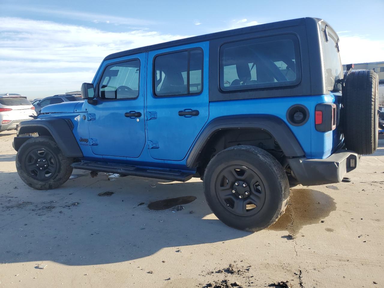 2022 JEEP WRANGLER UNLIMITED SPORT VIN:1C4HJXDN8NW173946