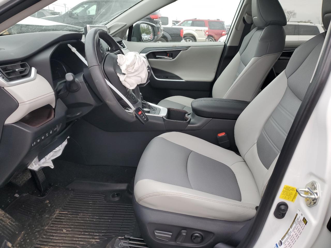 2022 TOYOTA RAV4 LIMITED VIN:2T3N1RFV8NW274074