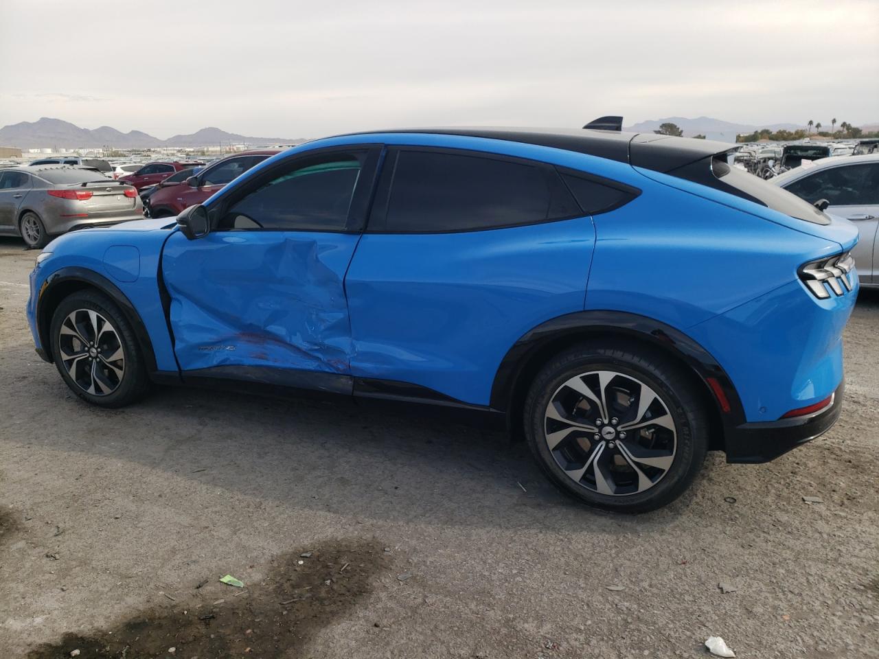 2022 FORD MUSTANG MACH-E PREMIUM VIN:3FMTK3SS0NMA57080