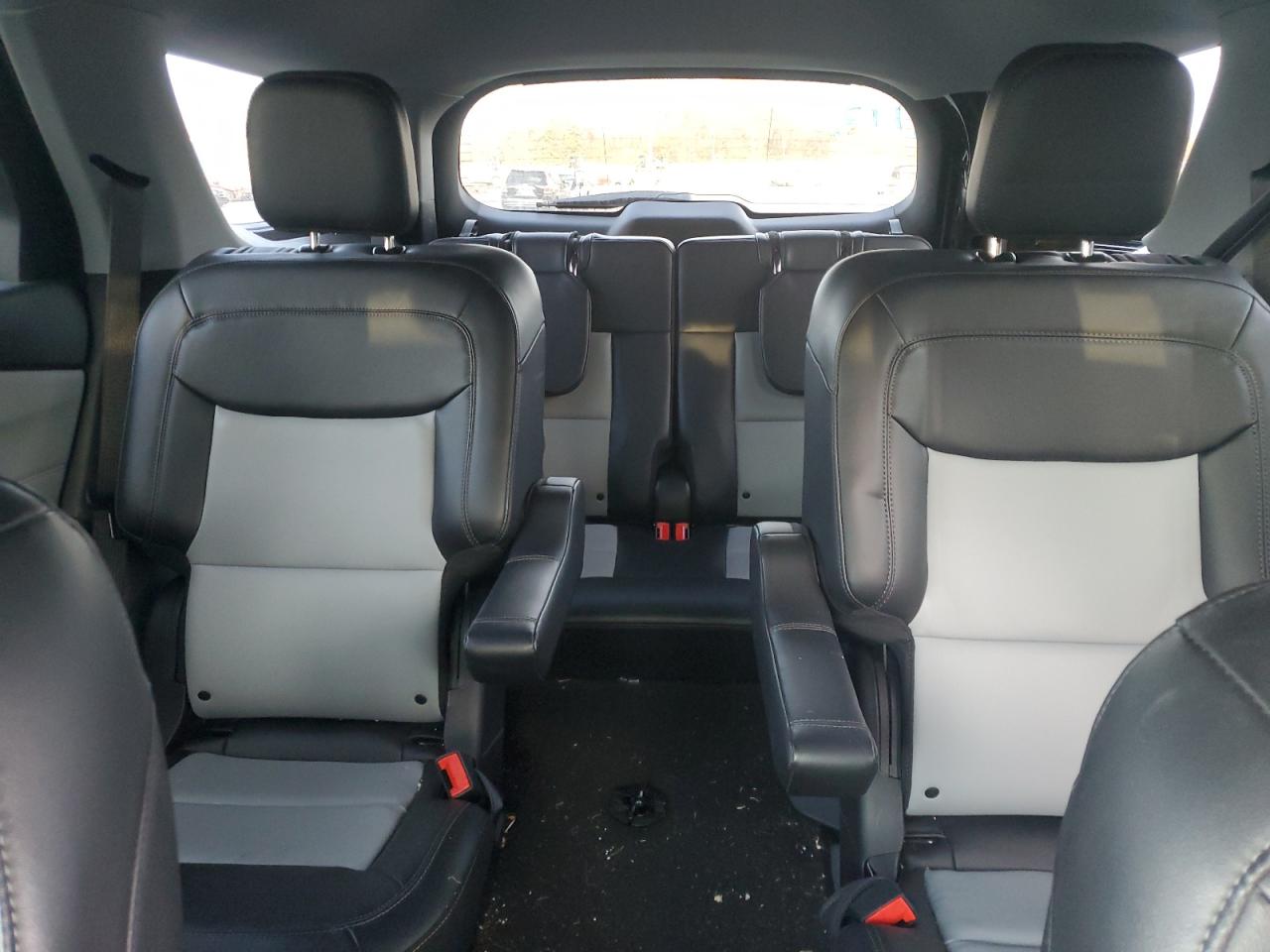 2023 FORD EXPLORER XLT VIN:1FMSK8DH7PGB73447