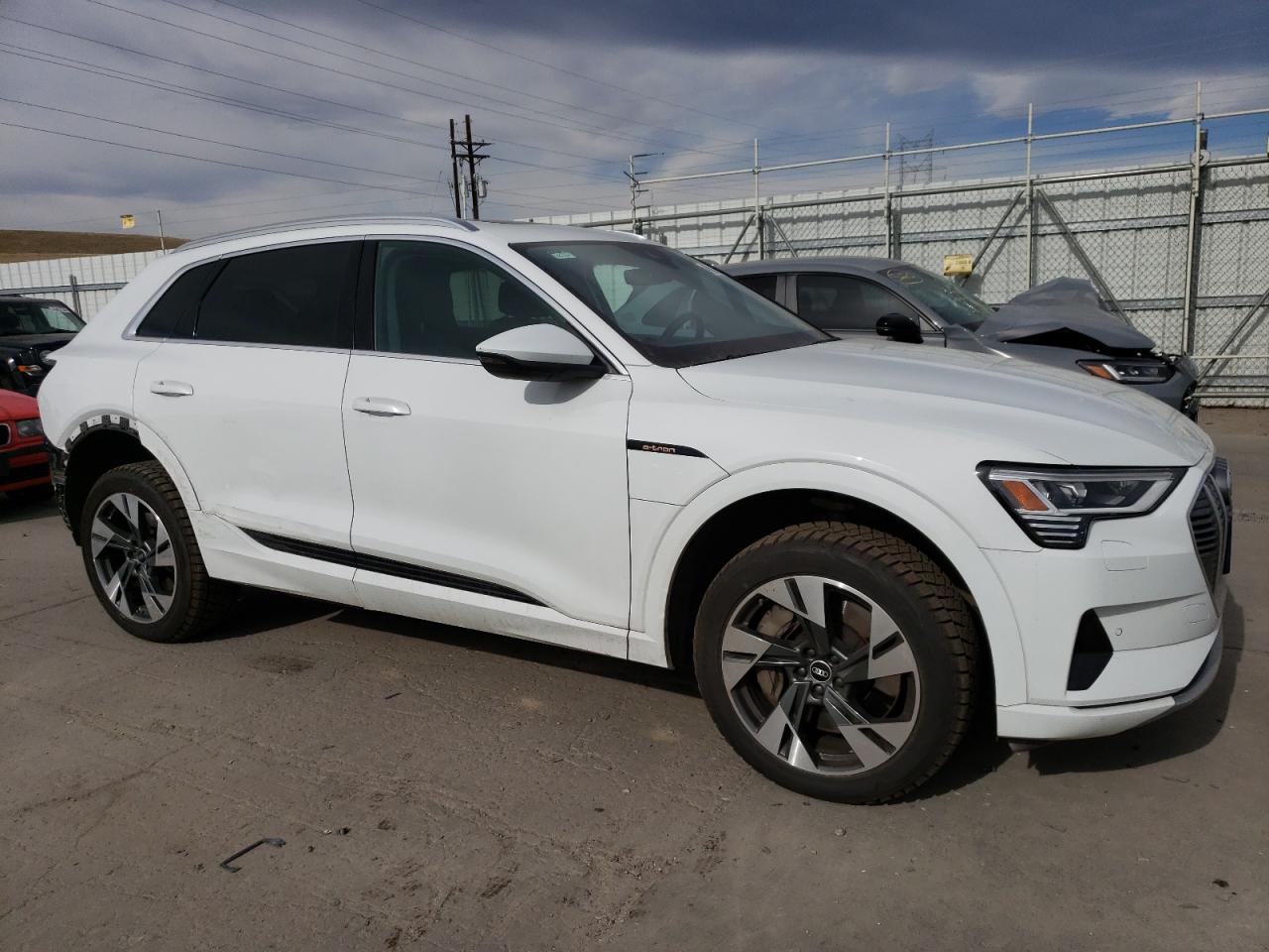 2022 AUDI E-TRON PREMIUM VIN:WA1AAAGE8NB014713