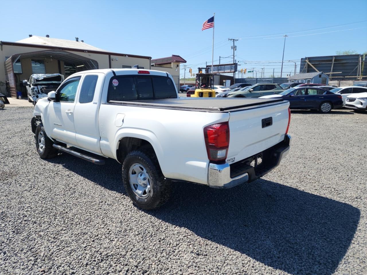 2022 TOYOTA TACOMA ACCESS CAB VIN:3TYRX5GN0NT046597