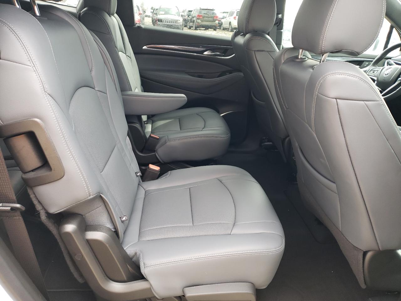 2024 BUICK ENCLAVE PREMIUM VIN:5GAEVBKW2RJ108536