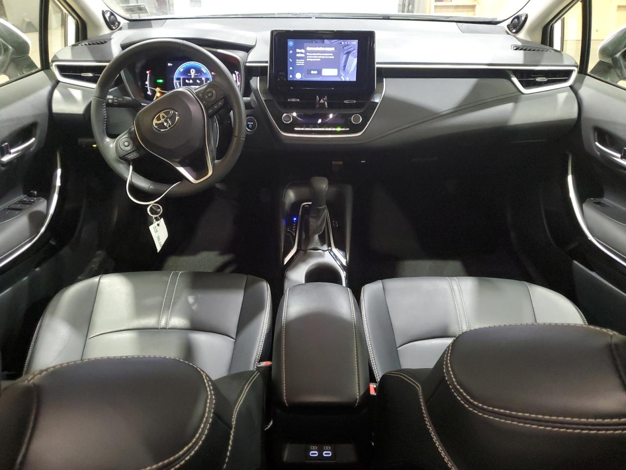 2024 TOYOTA COROLLA LE VIN:JTDBCMFE0RJ023182