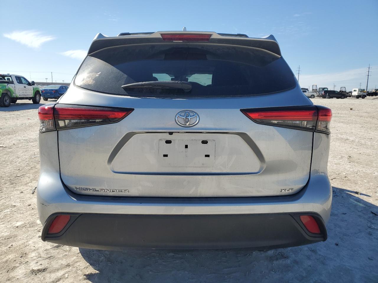 2022 TOYOTA HIGHLANDER XLE VIN:5TDGZRAH7NS105782