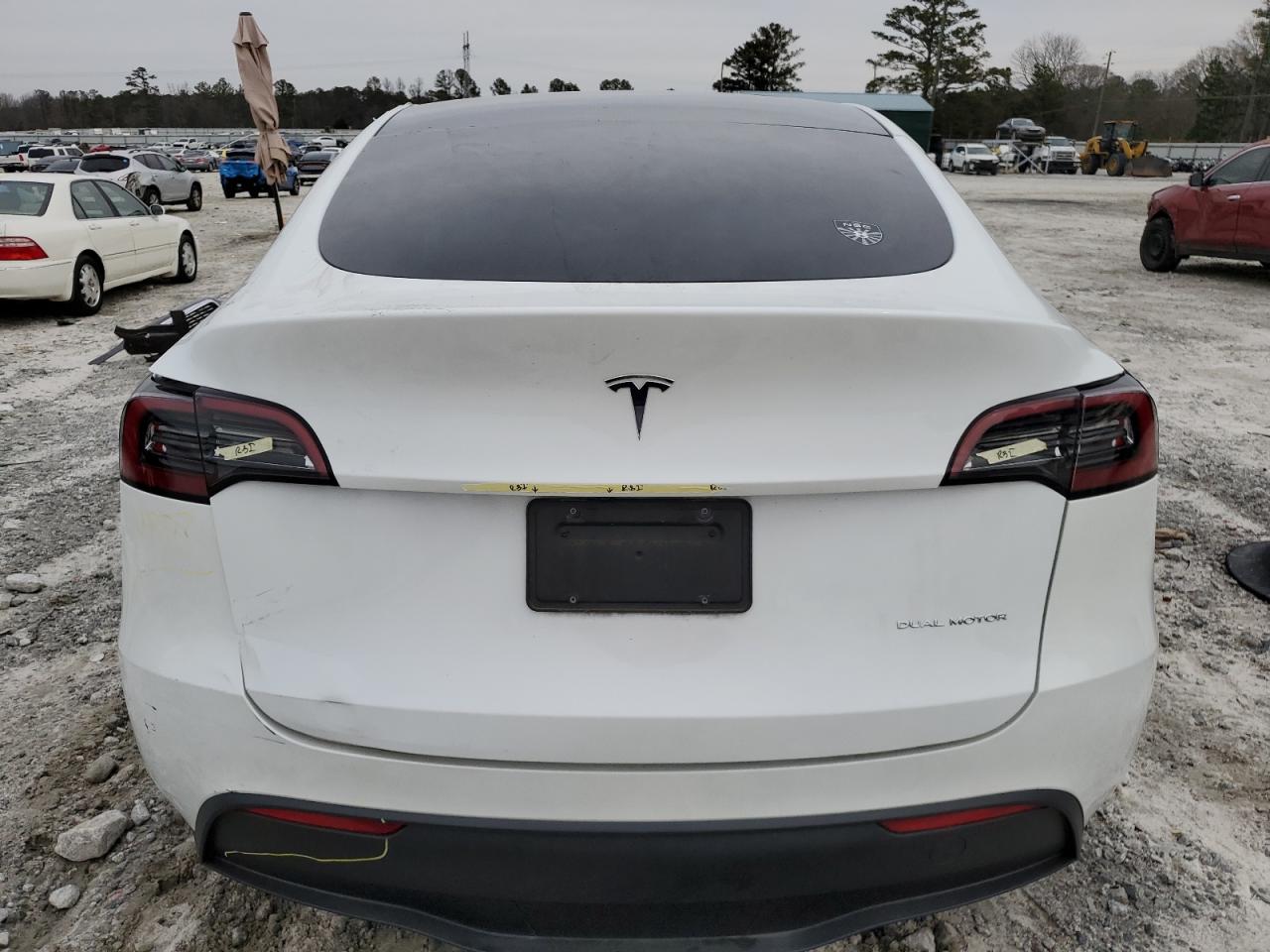 2023 TESLA MODEL Y  VIN:7SAYGDEE6PF671519