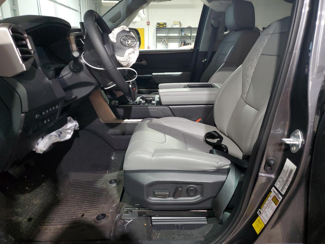 2024 TOYOTA TUNDRA CREWMAX LIMITED VIN:5TFJC5DB3RX074988