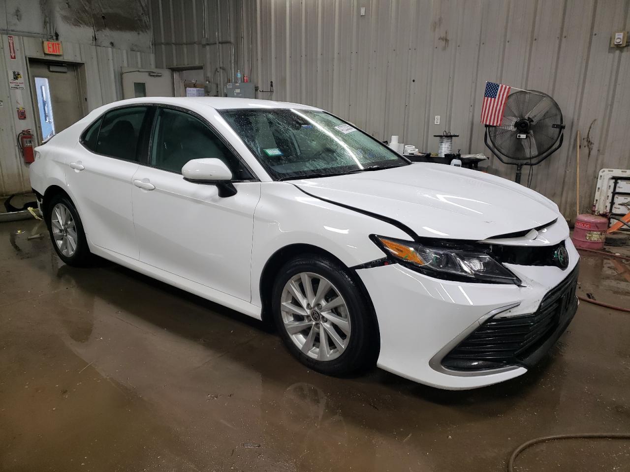 2022 TOYOTA CAMRY LE VIN:4T1C11AK9NU660386