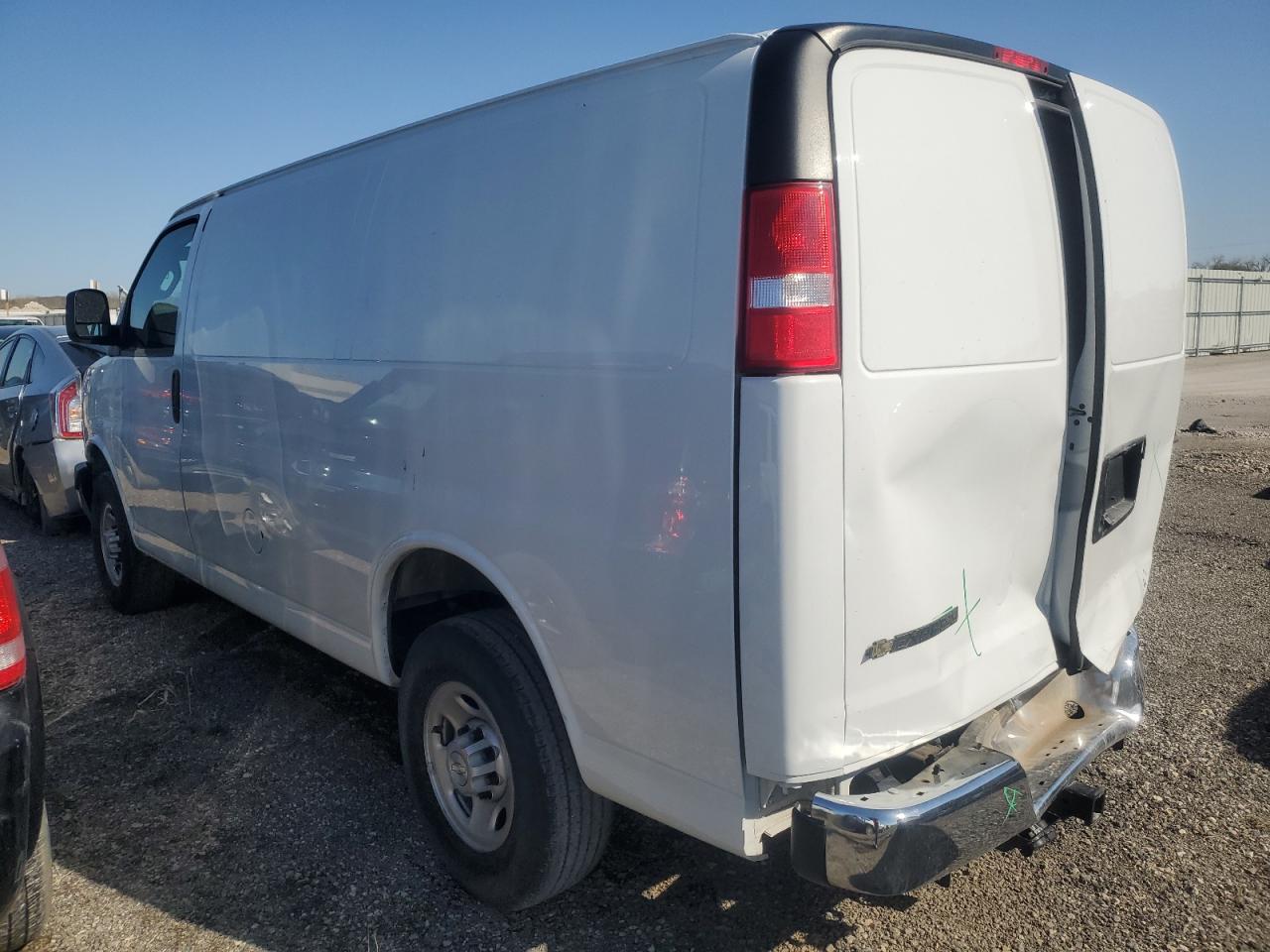 2024 CHEVROLET EXPRESS G2500  VIN:1GCWGAF76R1103432