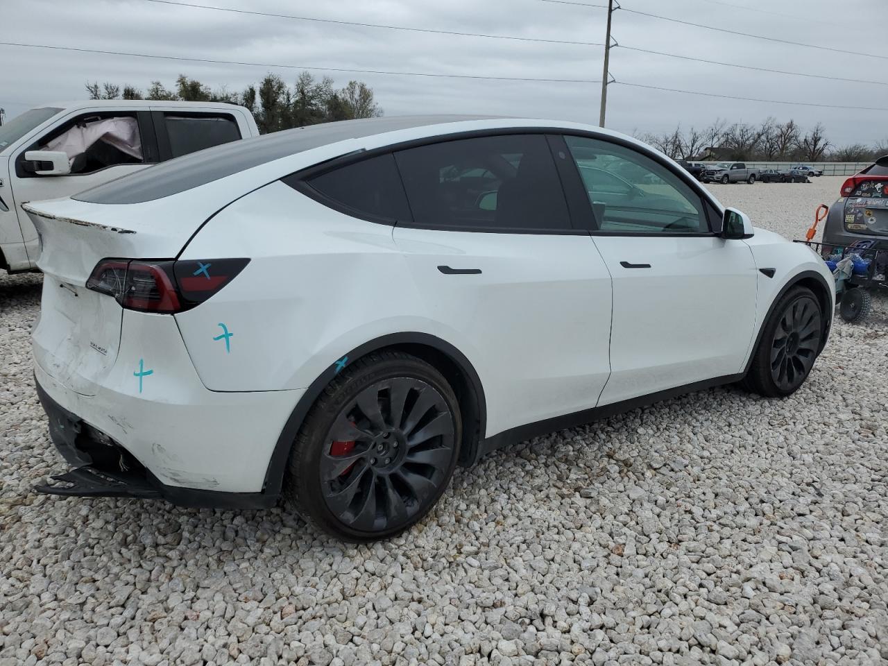 2023 TESLA MODEL Y  VIN:7SAYGDEF2PF663121