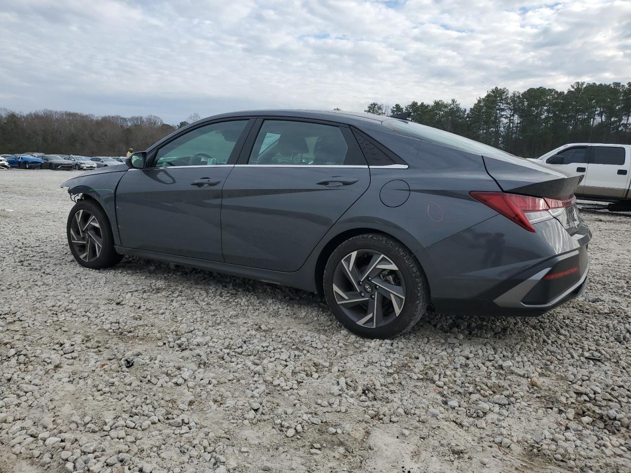 2024 HYUNDAI ELANTRA SEL VIN:KMHLS4DGXRU730330