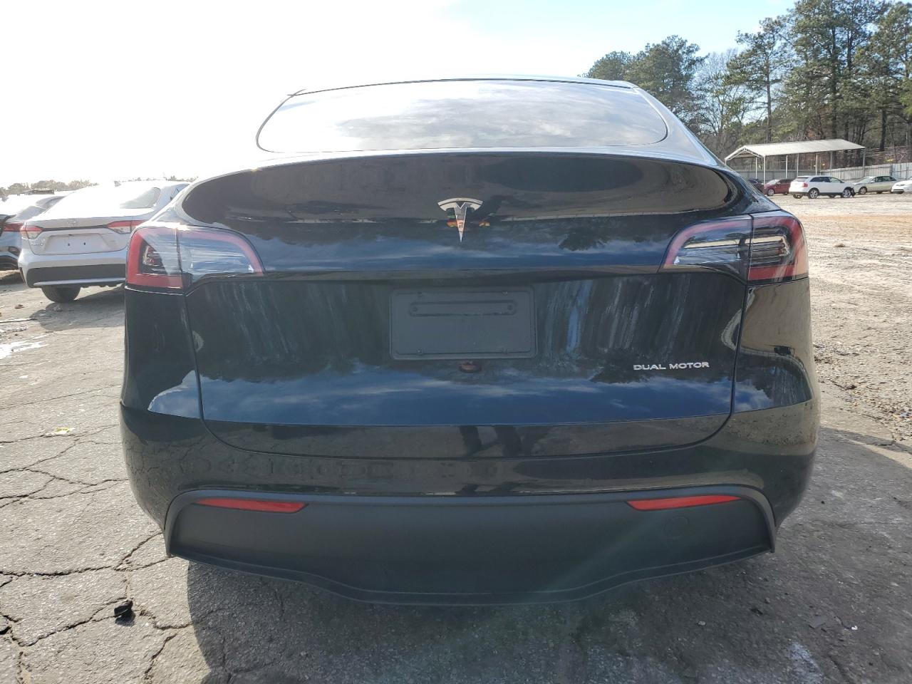 2022 TESLA MODEL Y  VIN:7SAYGDEE3NA006233