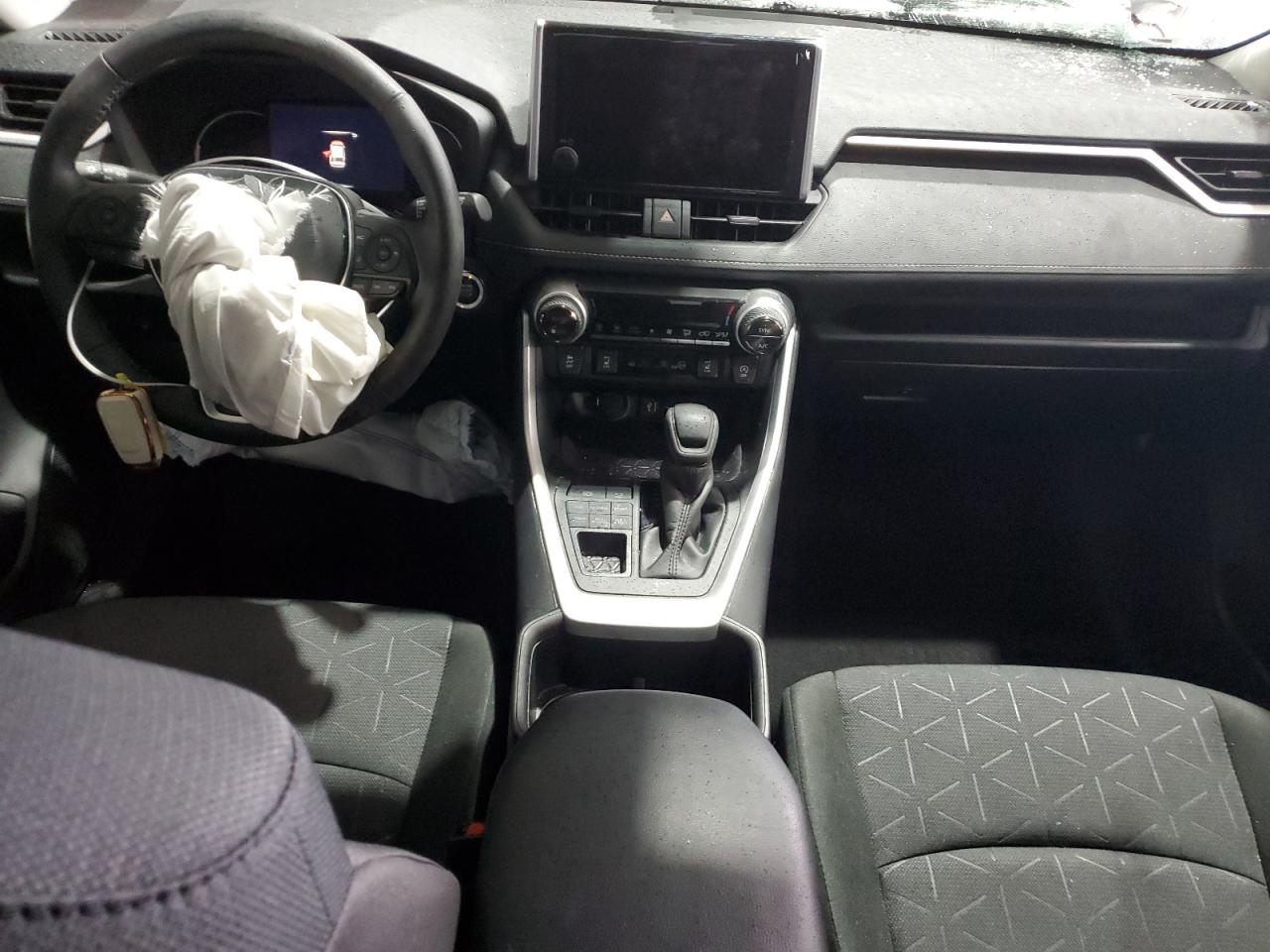 2024 TOYOTA RAV4 XLE VIN:2T3P1RFVXRC459730