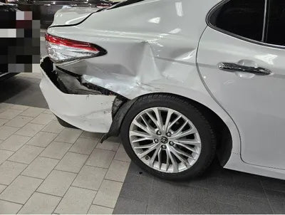 2019 Toyota Camry VIN: