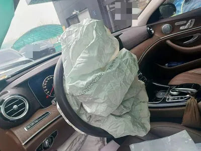 2019 Mercedes-Benz E 300 VIN: