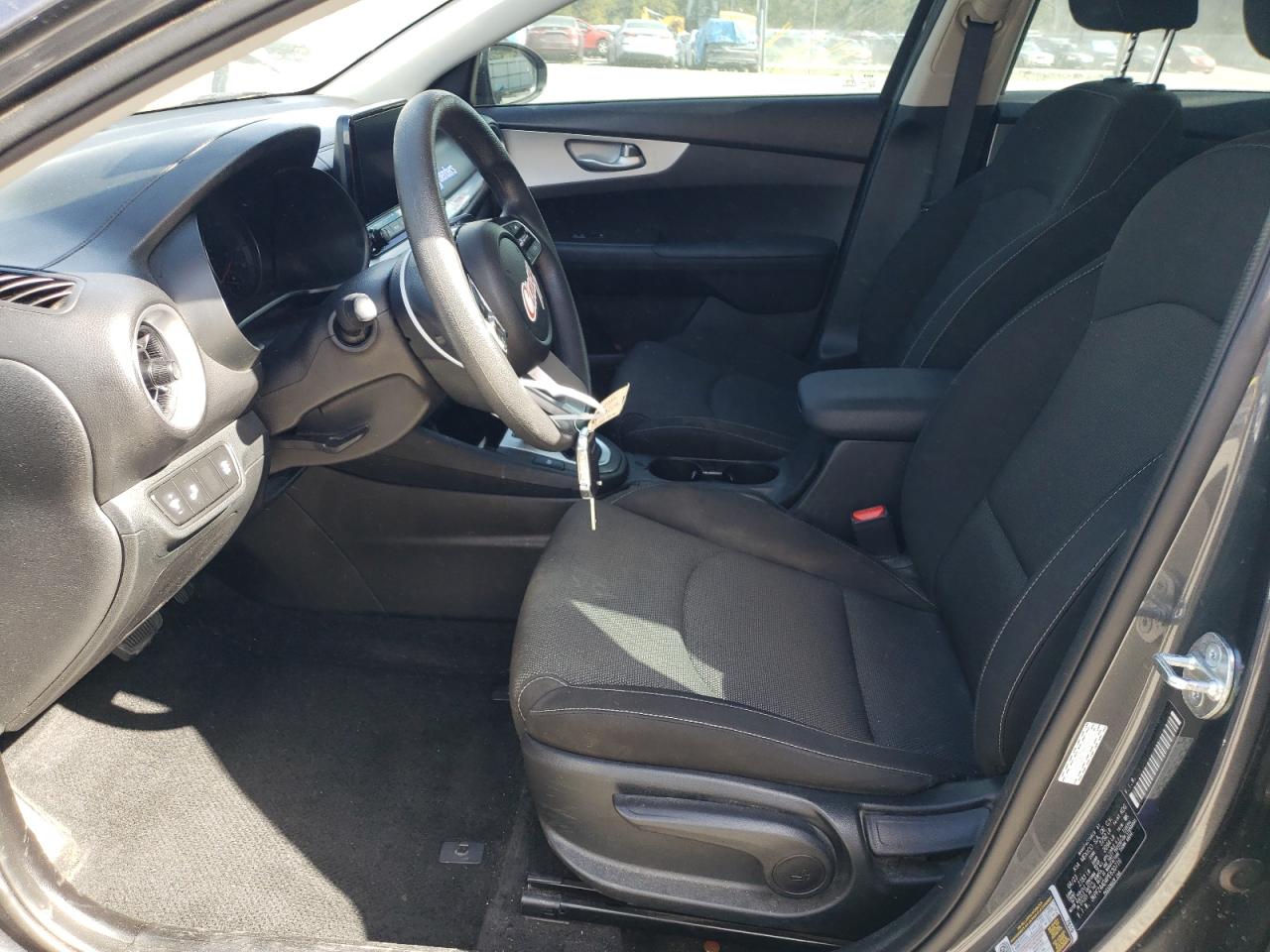 2023 KIA FORTE LX VIN:3KPF24AD4PE630716