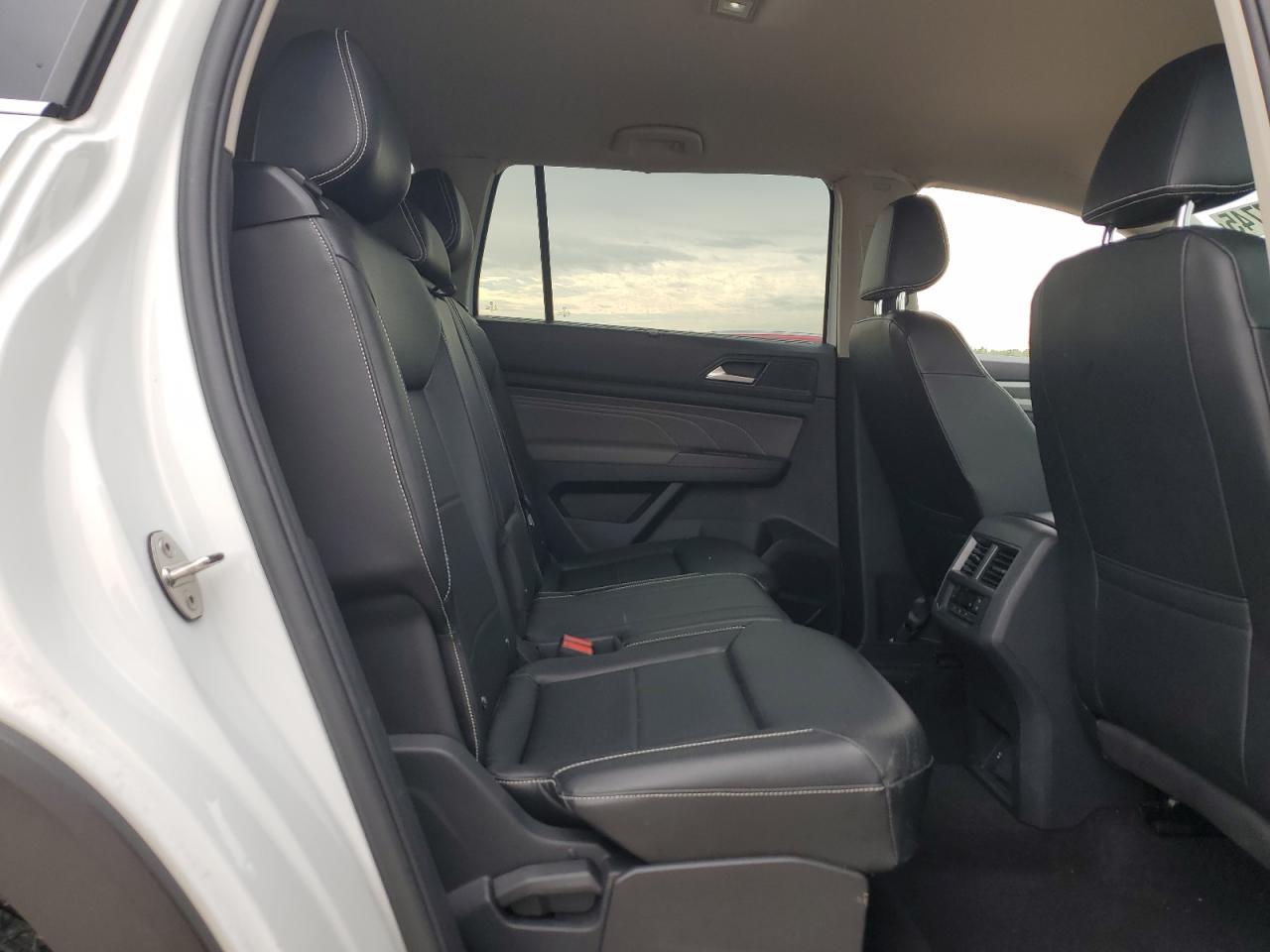 2022 VOLKSWAGEN ATLAS SE VIN:1V2HR2CA5NC516268