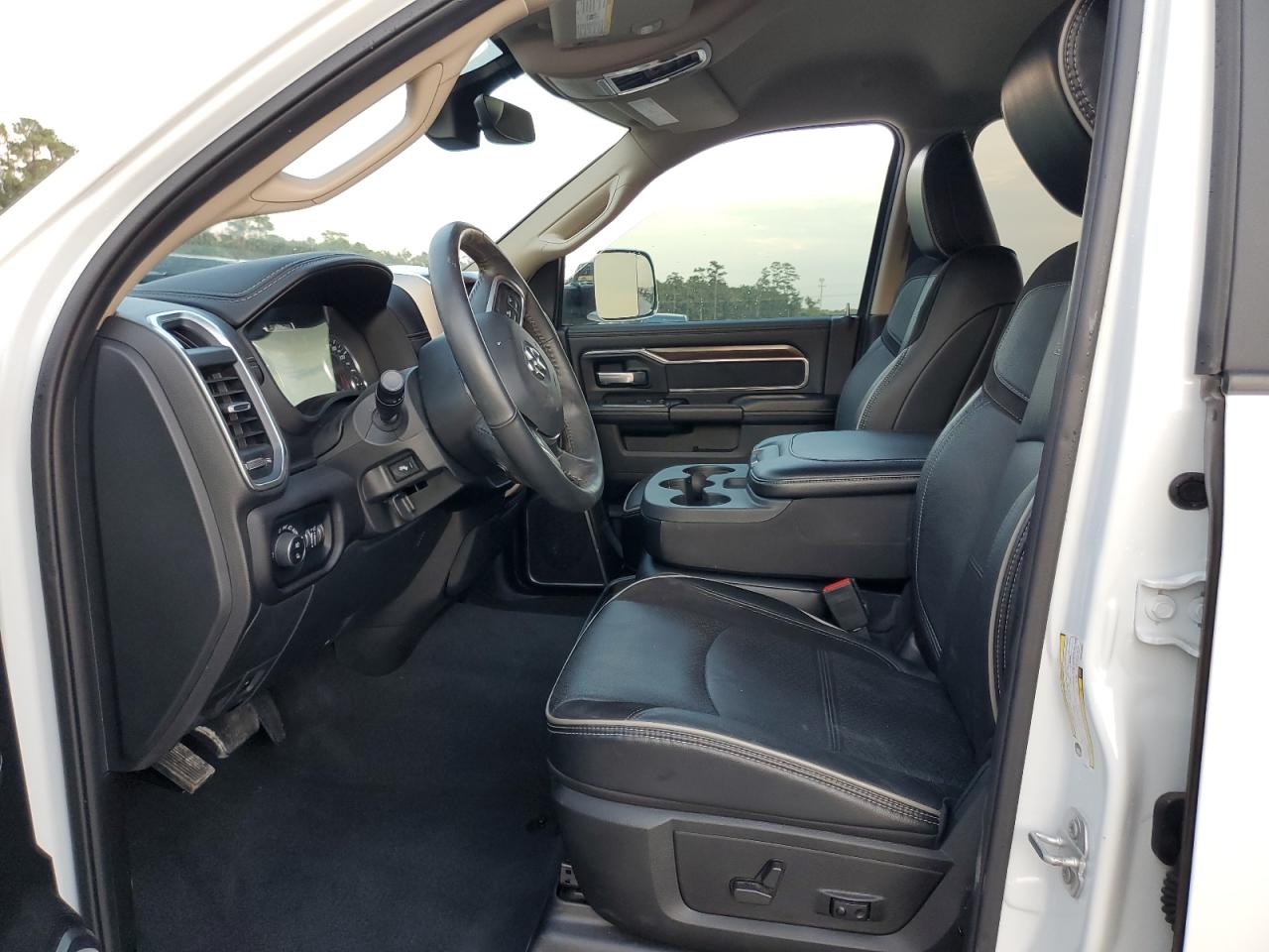 2022 RAM 2500 LARAMIE VIN:3C6UR5FL2NG423937